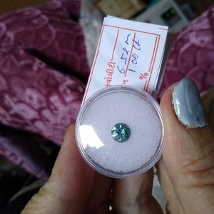 Loose 1. Carat blue diamond, natural